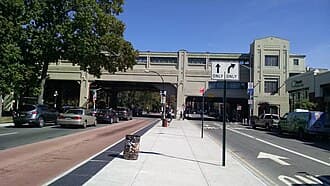 Pelham Parkway (neighborhood), Bronx — Wikipedia