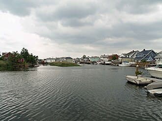 Howard Beach — Wikipedia